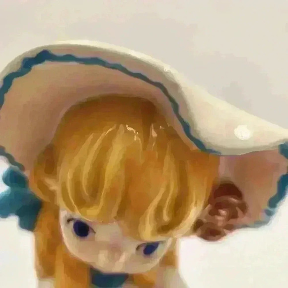 Sweet 10" Vintage Parasol Figurine For The Little Blonde‎ In Your Life! - Picture 10 of 12